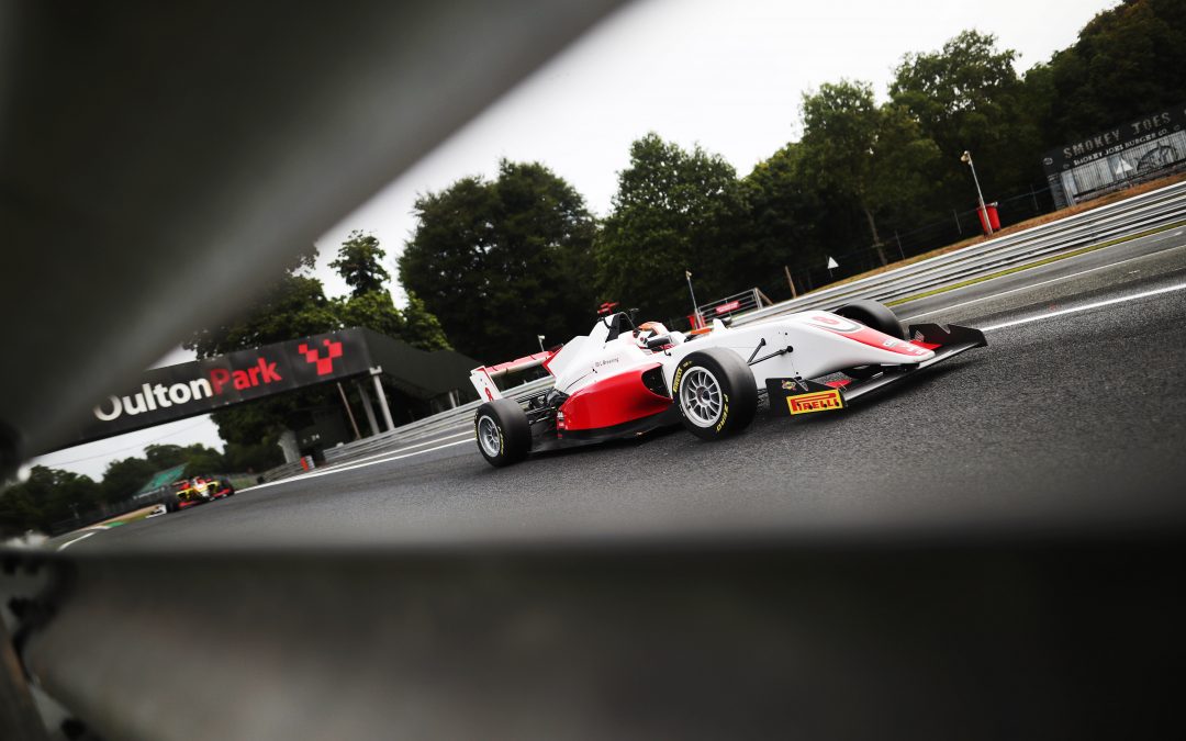 Fortec Motorsport on the silverware hunt in GB3 at Oulton Park