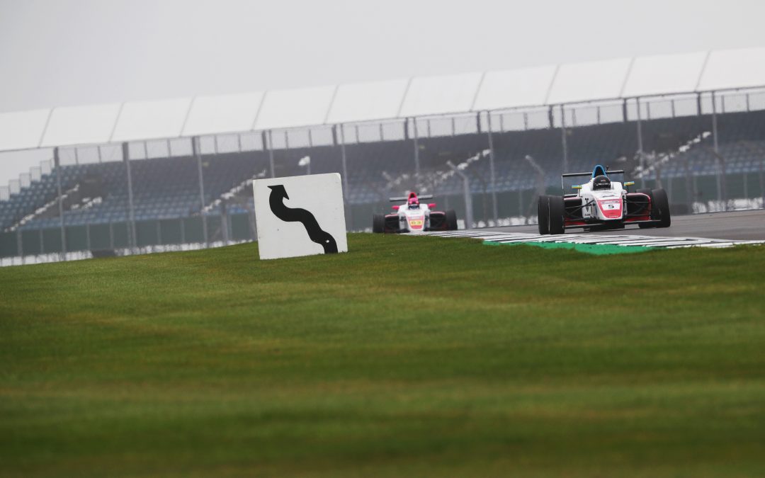 Damage limitation on tricky Silverstone weekend for Fortec Motorsport