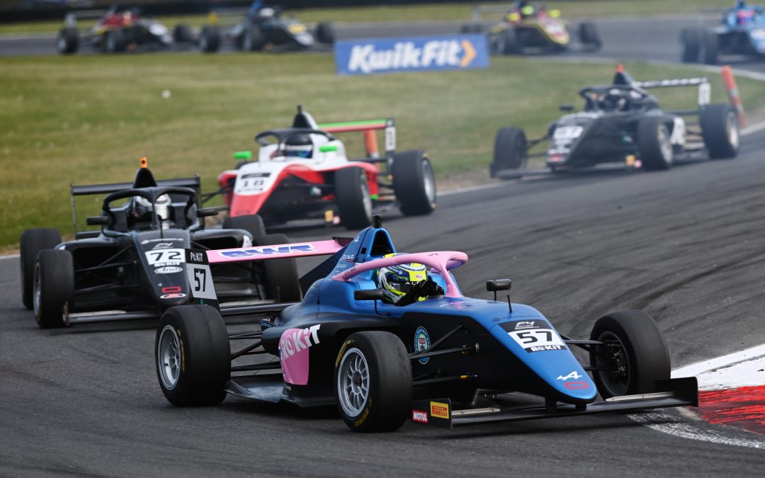 Fortec Motorsport bank points on frustrating trip to Snetterton